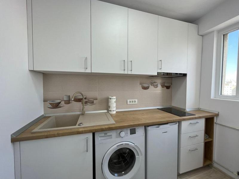 New Apartment Situat Pe Stefan Cel Mare, La 5 Min De Obor ブカレスト エクステリア 写真